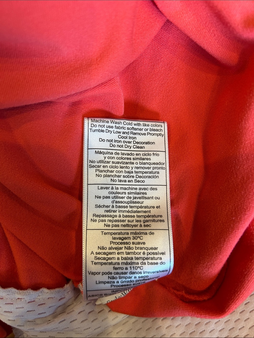 Asics Red Long-Sleeve Half-Zip Running Top with Blue Zip - Picture 9 of 9
